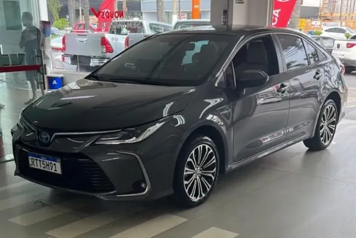 Toyota Corolla Altis Prem. Hybrid 1.8 Flex AUT 2023