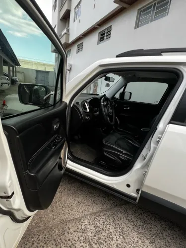 Jeep Renegade Sport 2.0 4X4 TB Diesel Aut. 2016