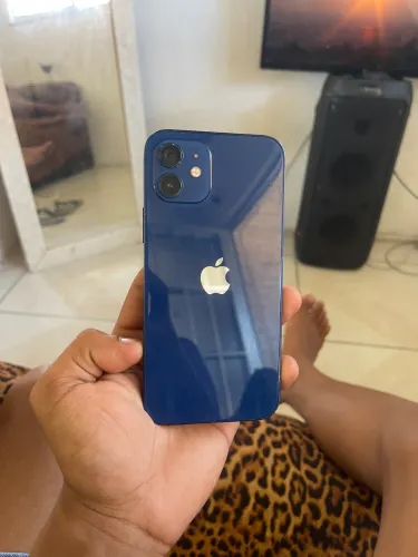iPhone 12 