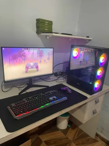 Pc Gamer - i7 - 32GB Ram - Gabinete Gamer Atek - completo