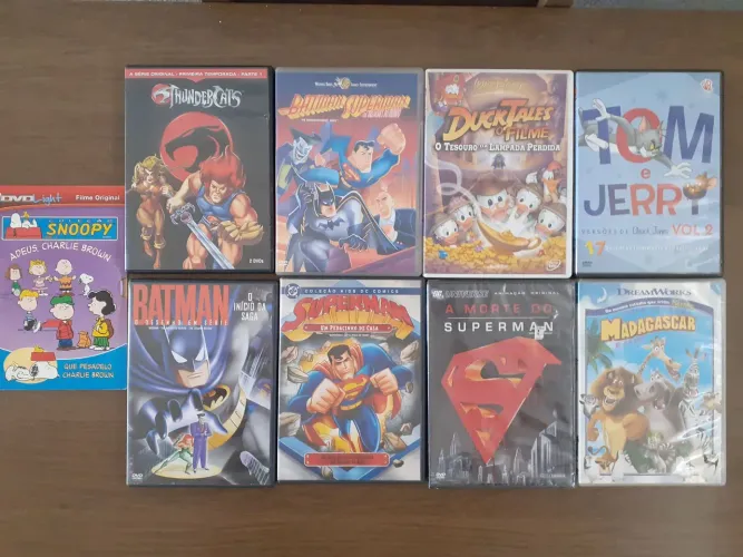 DVDs (desenhos diversos)