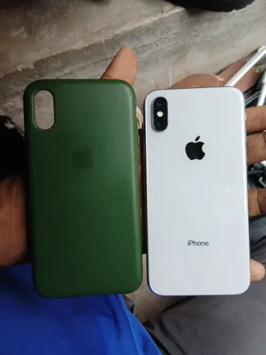 iPhone XS