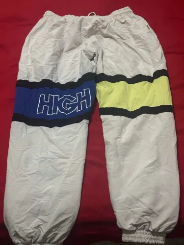 Calça High