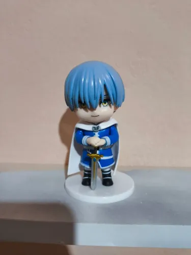 Mini Figure do Himmel segurando espada - Frieren