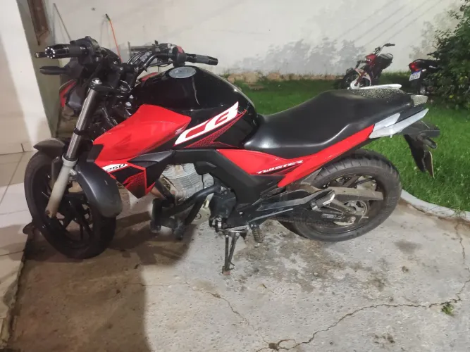 Cb 250 Twister ano 2019...