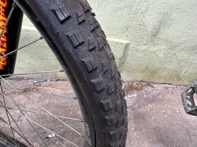 Pneu de Bicicleta MTB