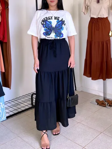 Saia longa rodada com babados