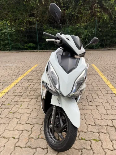 Honda Elite