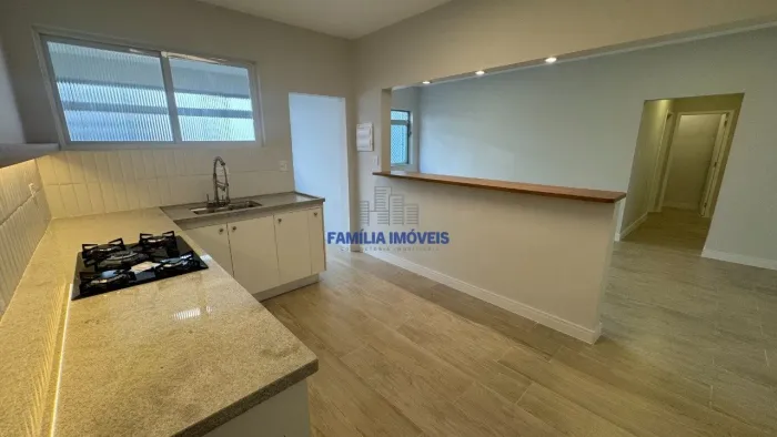 Apartamento à venda 2 quartos suíte na Ponta da Praia Santos