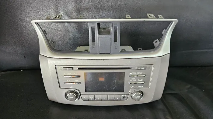 Som Original Nissan Sentra