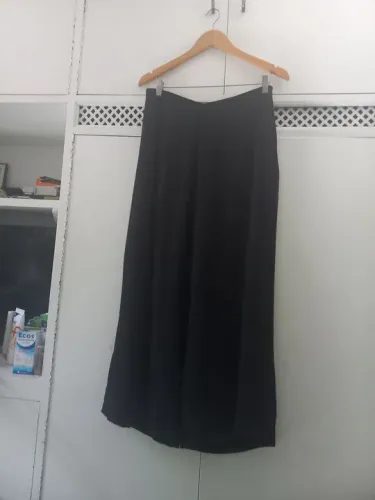 Calça Preta de poliéster Tamanho P