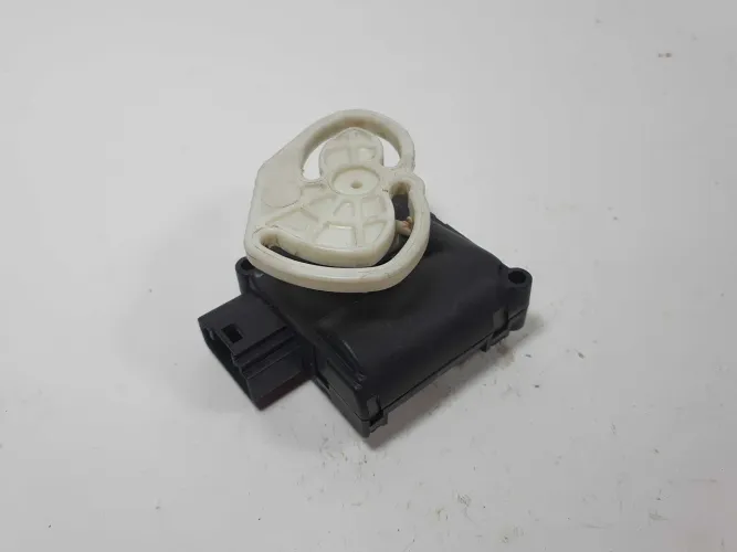 Motor Atuador Ar Condicionado Audi A8 Q7 D3 03/09 4e0820511