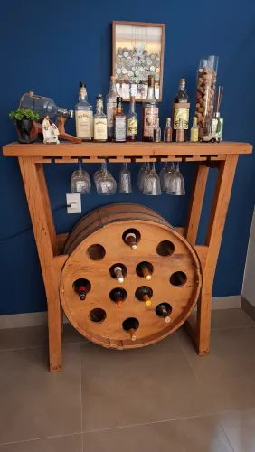 Adega madeira rústica 