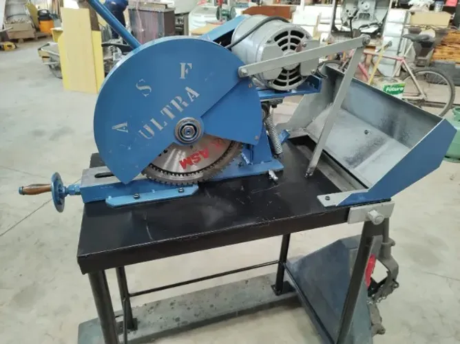 Policorte Serra Elétrica Para Metais com Disco Para Aço Carbono 14" da ASM