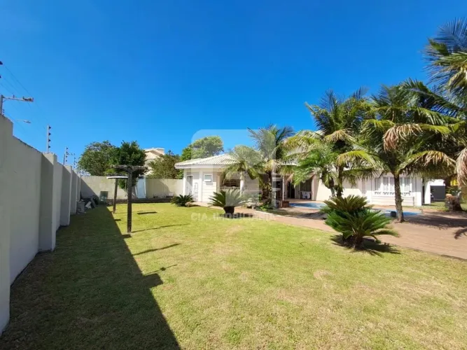 Casa de 4 dormitórios à venda no Morro Das Pedras