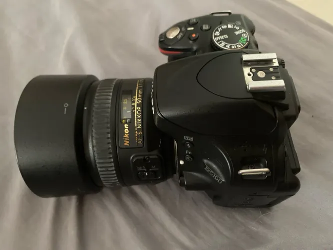 Câmera Nikon D5100 somente o corpo