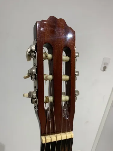 Violão de náilon