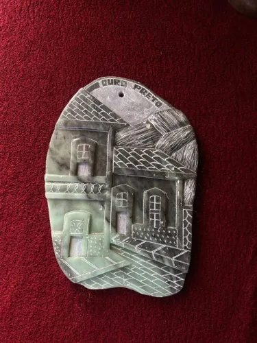 Pedra esculpida - Ouro Preto
