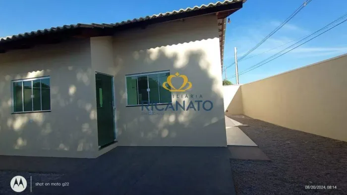 CASA COM 02 QUARTOS SENDO UMA SUÍTE NO JARDIM SANTA BÁRBARA