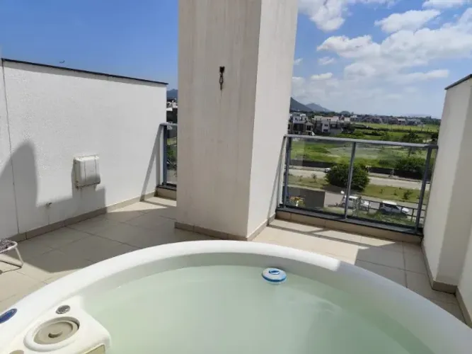 Cobertura com vista mar no Campeche, Florianópolis, SC