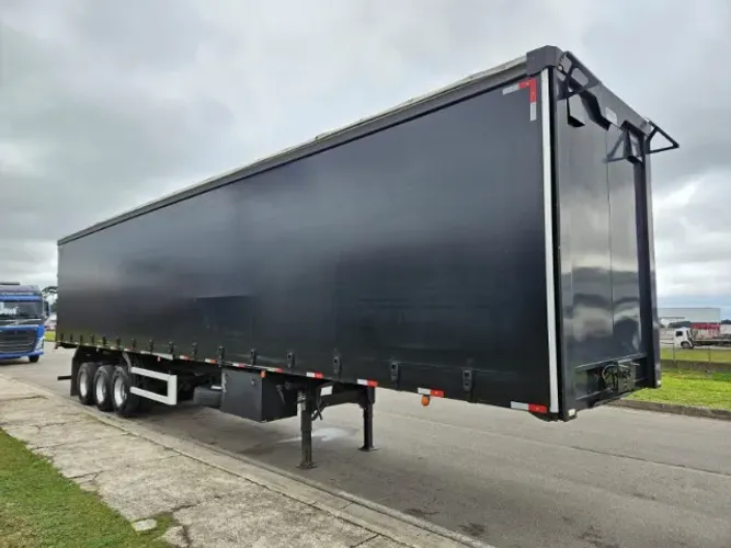 Carreta Sider Truckvan Ano 22 28plts Assoalho de chapa Rodado Disco 2 Erguedores de eixo