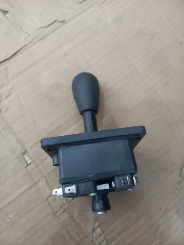 Joystick para Máquinas e Retro Games