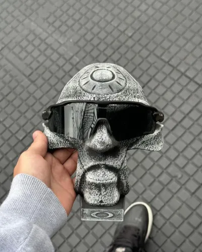 Oculos oakley preto