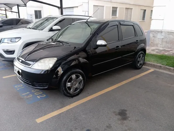 Ford Fiesta Personnalite 1.0 8V 66cv 5P 2004