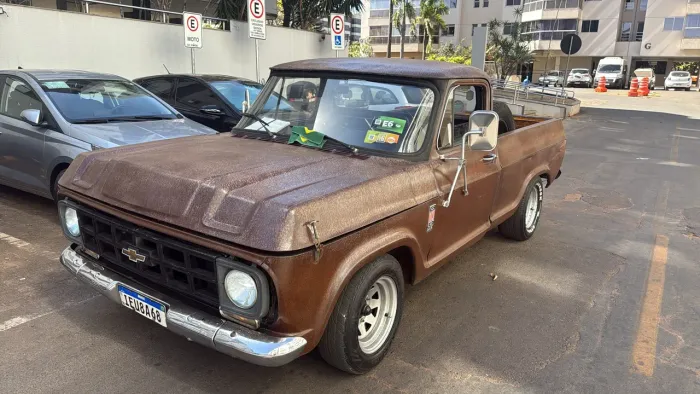 C-10 6cc câmbio em cima COLEÇÃO RATLOOK MUITO BOA