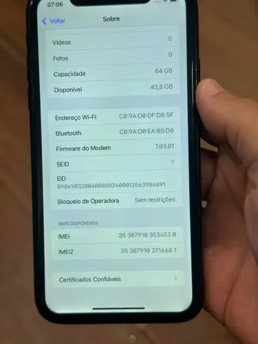 iPhone XR 64GB (Preto)