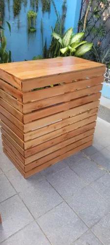 Balcão de madeira para comércio