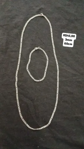 Colar masculino mais pulseira.