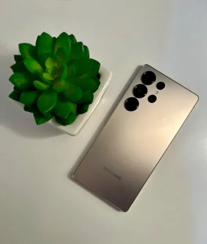 Samsung Galaxy S25 Ultra 512GB Titanio Natural Aceito Trocas!