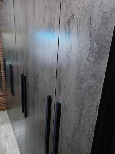Guarda Roupa 8 portas 2 gavetas 