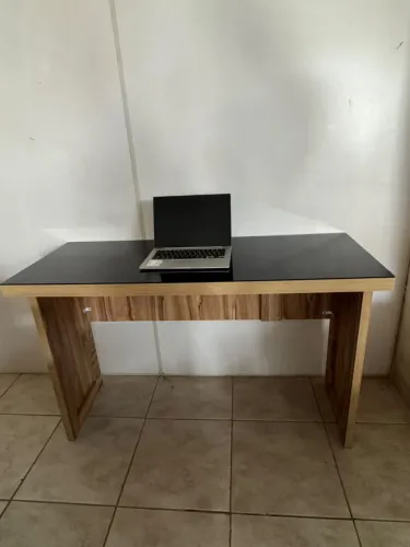 MESA ESCRITÓRIO