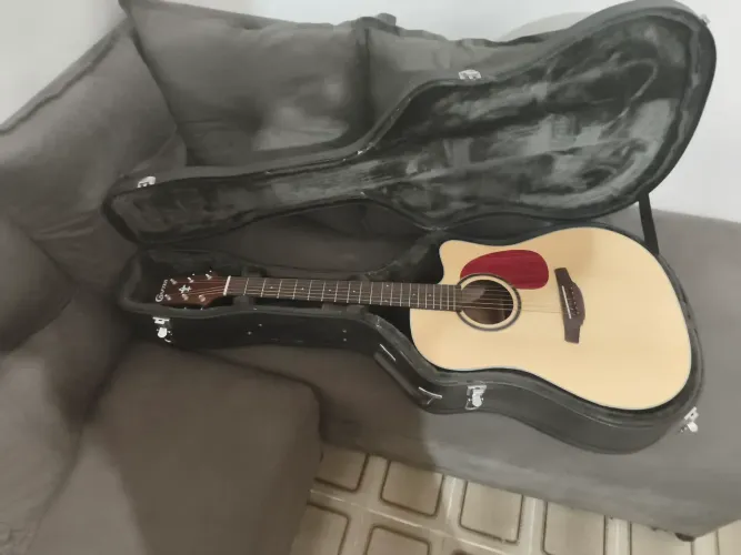 Vendo violão Crafter HD 100 novinho com case