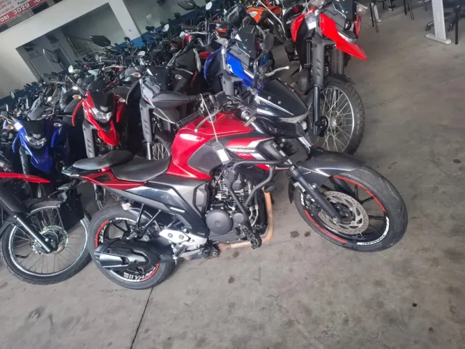 Yamaha FZ25 2024 shalom veículos