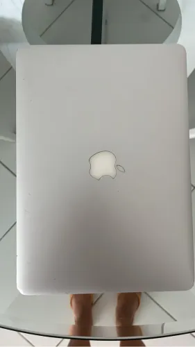 MacBook Air 13 (Mid 2013)