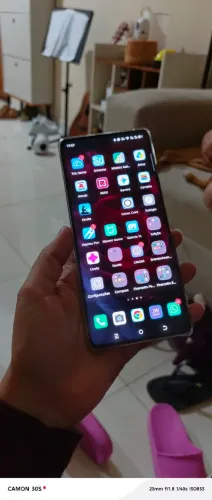 Tecno Camon 30S PRO 16g de Ram 256gb de armazenamento