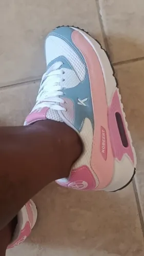 Tênis feminino