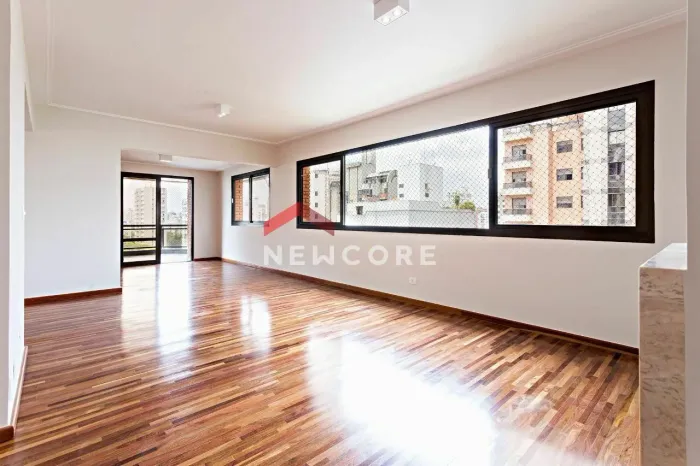 Apartamento em Rua Princesa Isabel - Campo Belo - São Paulo/SP