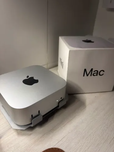 Mac mini m4 