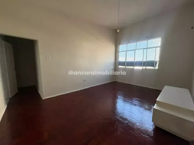 **APARTAMENTO PARA ALUGAR NO CORDEIRO** **65 m² 2 vagas cobertas Aceita pets**