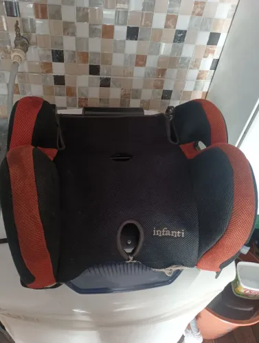 assento infantil para carro