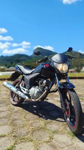 Vendo Titan EX 150 2012