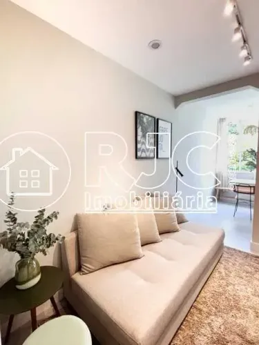 Triplex para venda tem 51 metros quadrados com 1 quarto em Ipanema - Rio de Janeiro - RJ