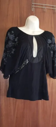 Blusa Bordada