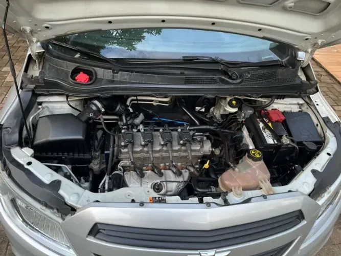 Chevrolet Onix JOY Hatch 1.0 8V Flex Mec. 4P 2018