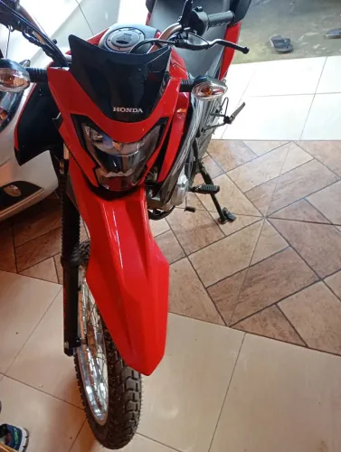 Bros 160 ano 2025