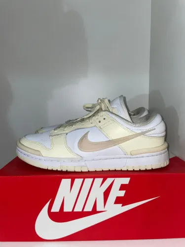Tênis Nike 40